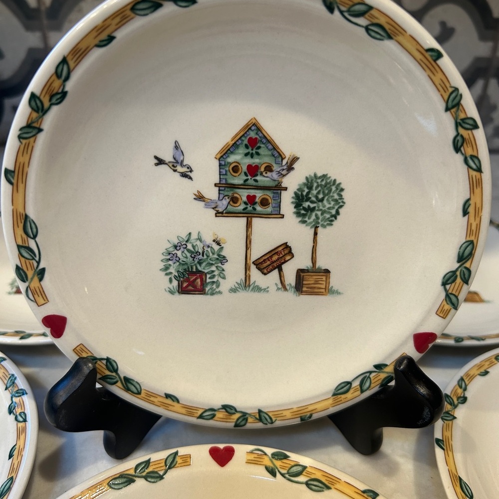 EUC- 1990s Thompson Cottage House Bread/Dessert Plates - Set of 8